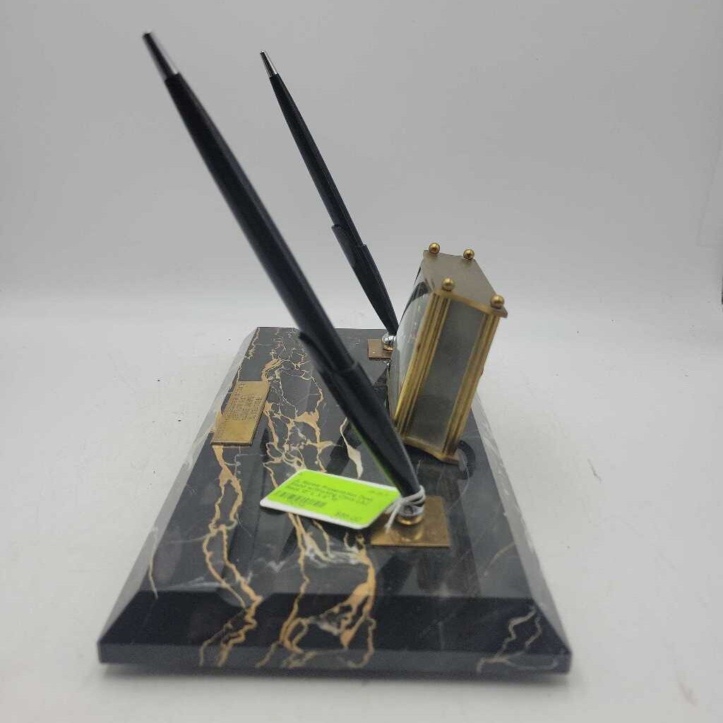 Marble Presentation Desk Stand w/Working Clock (JL)