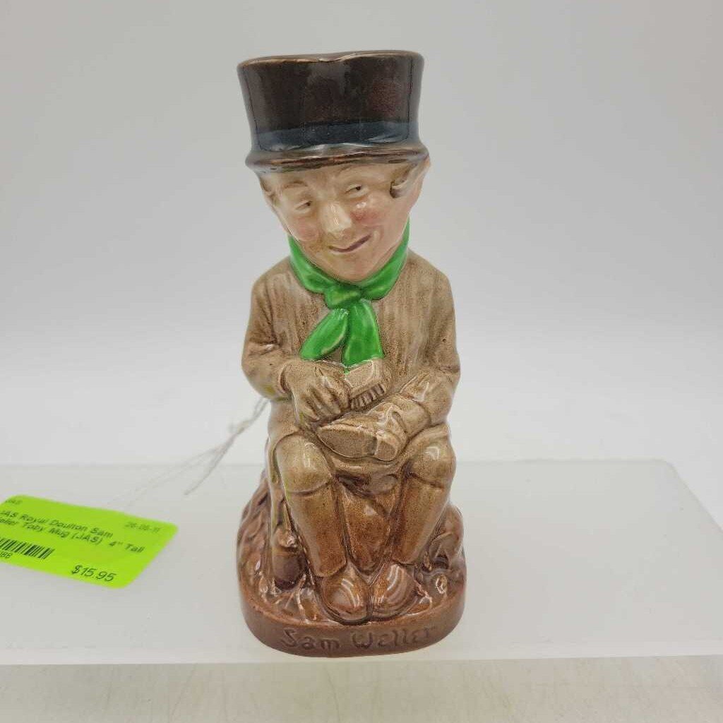 Royal Doulton Sam Weller Toby Mug (JAS)
