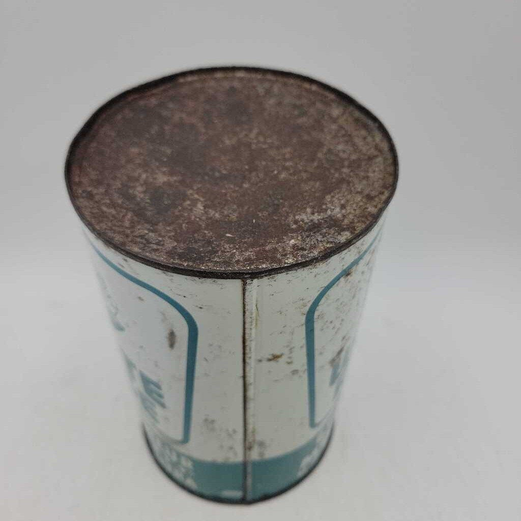 White Rose Motor oil tin full. (JEF)