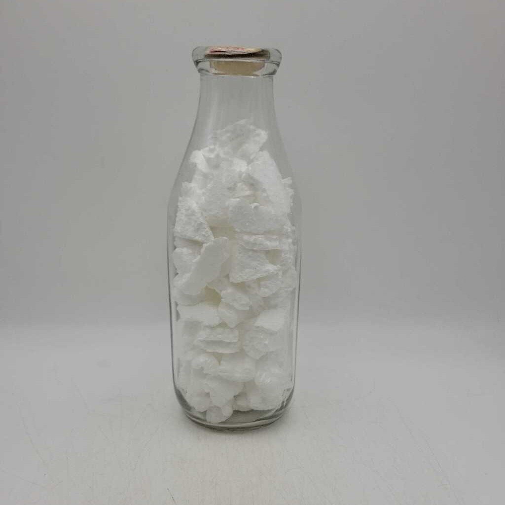 Fairfield Modern Dairy Milk Bottle Quart Hamilton (JAS)