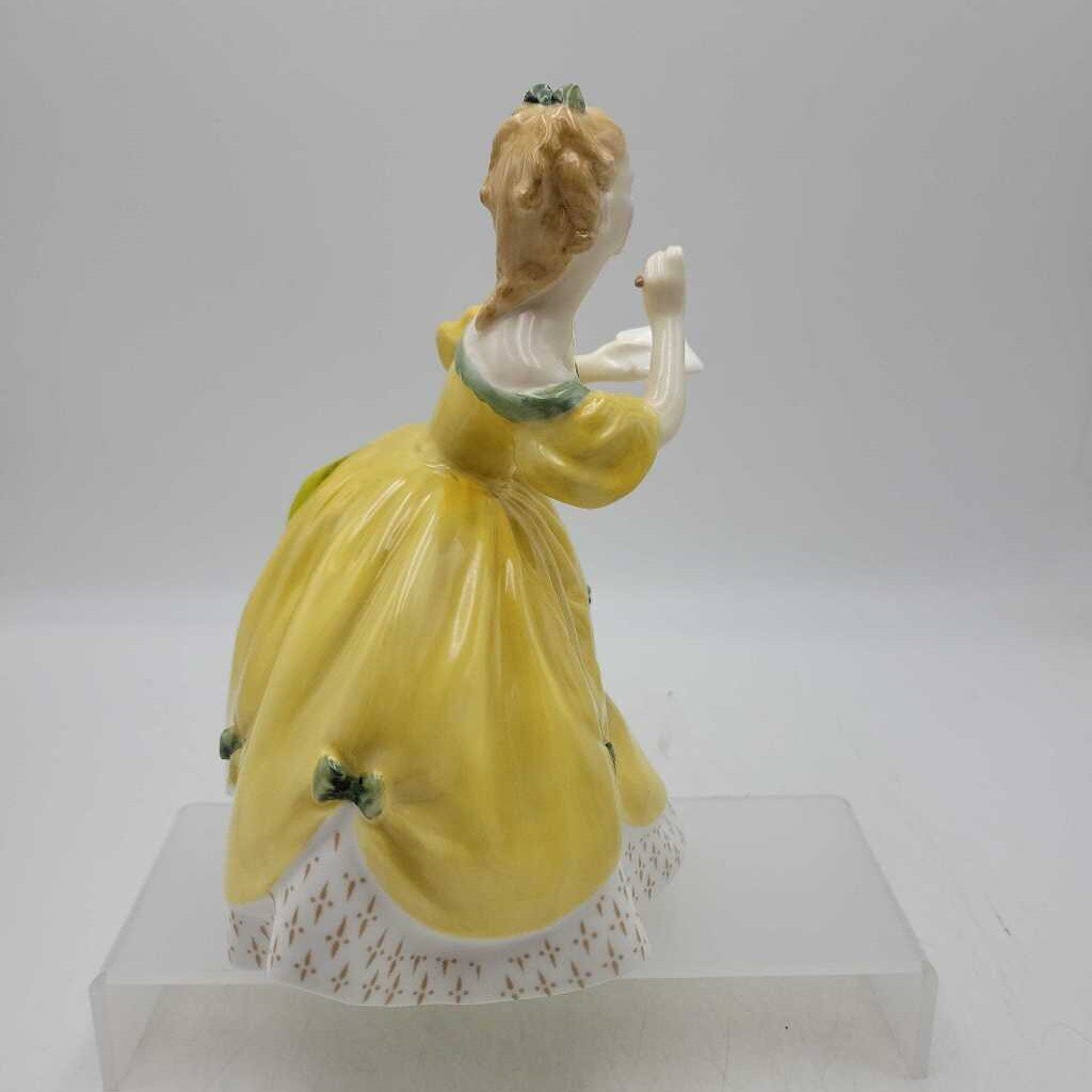 Royal Doulton "The Last Waltz" HN 2315 (YVO) 604