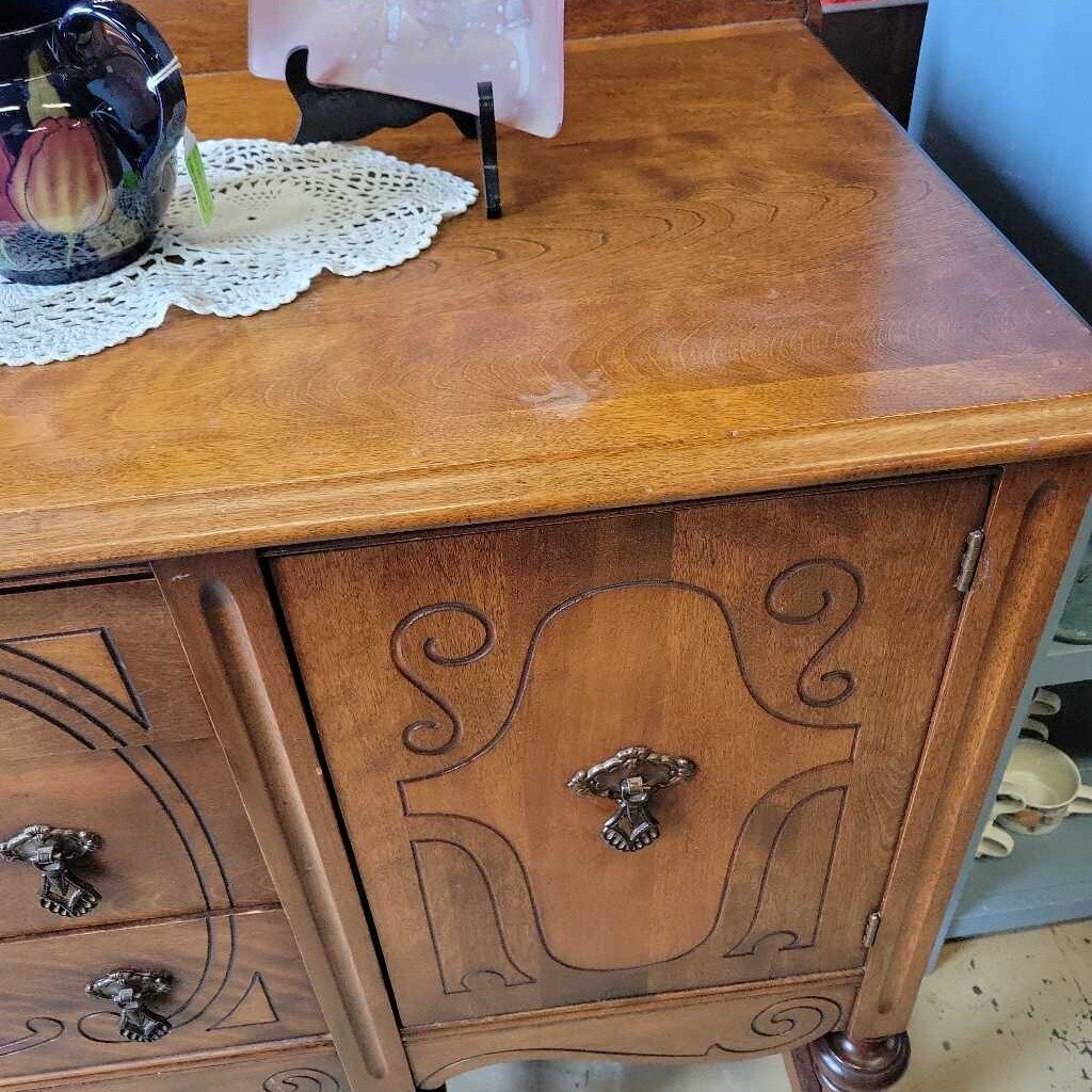 1920's Jacobean style Walnut Sideboard (NS) 305