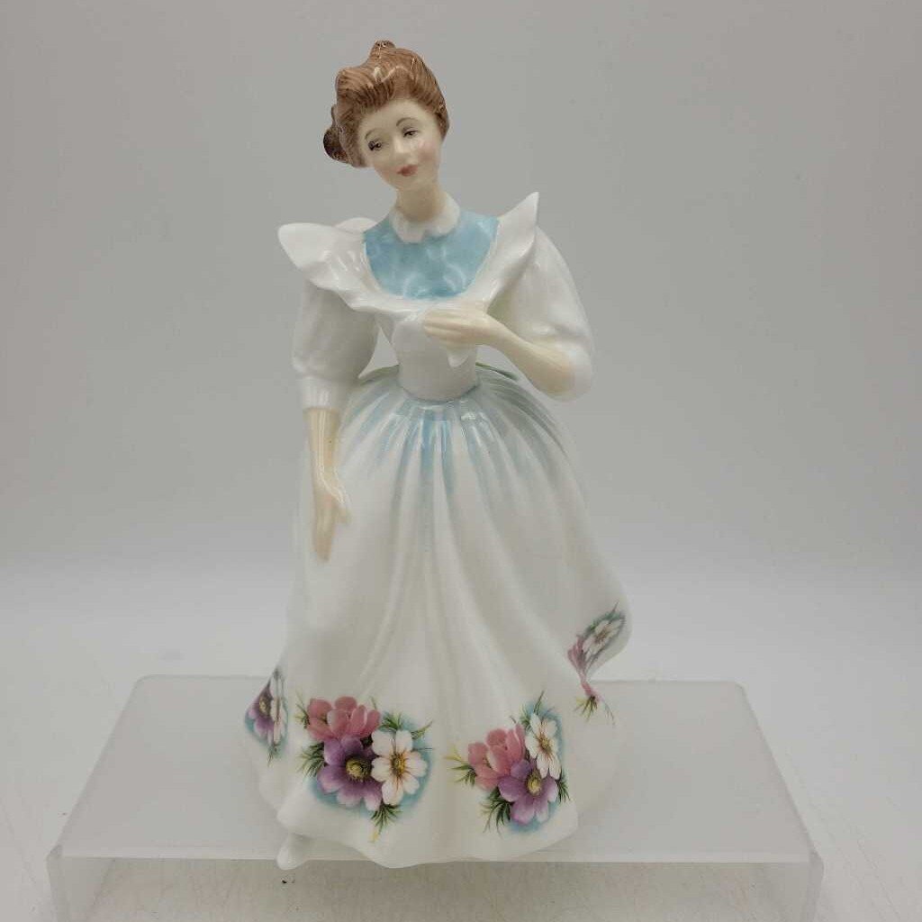 Royal Doulton "October" Circa 1979 Figurine (YVO) (605)