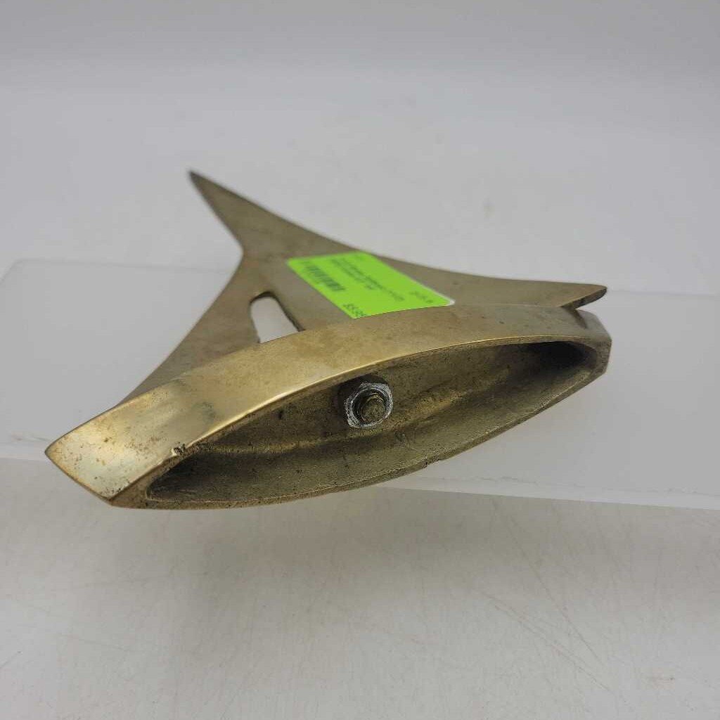 Brass Sailboat (YVO) (605)