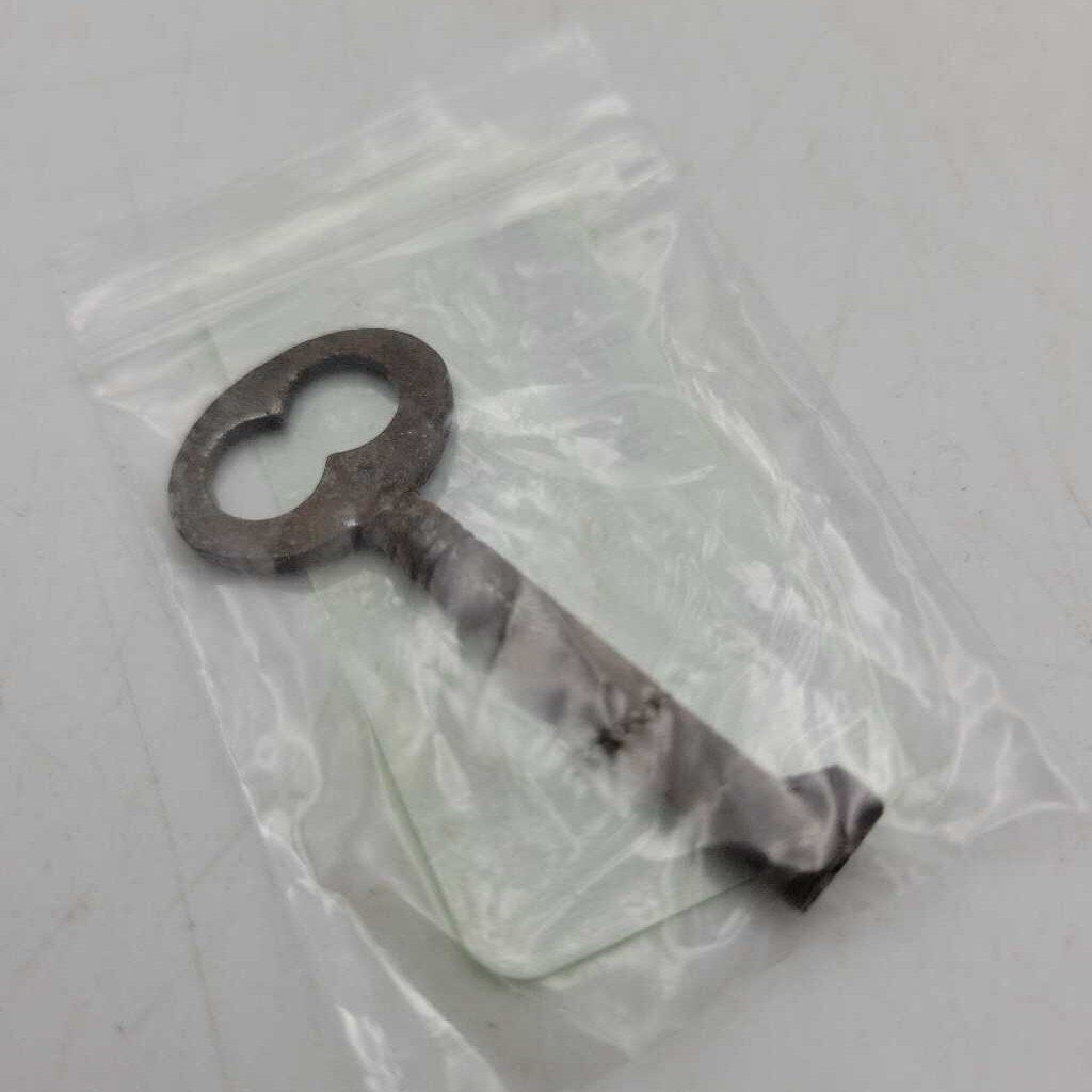 Skeleton Key cabinet key (JAS)