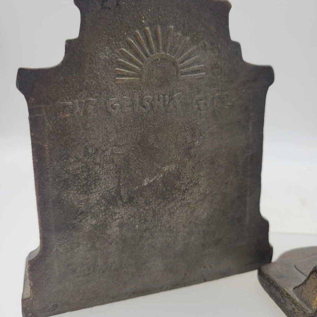 Vintage Geisha girl bronze Bookends (DMG) 1060