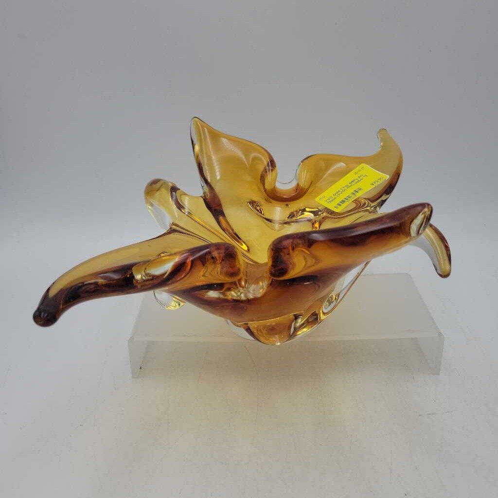 Gold Circa 1960's Art Glass (YVO) (605)