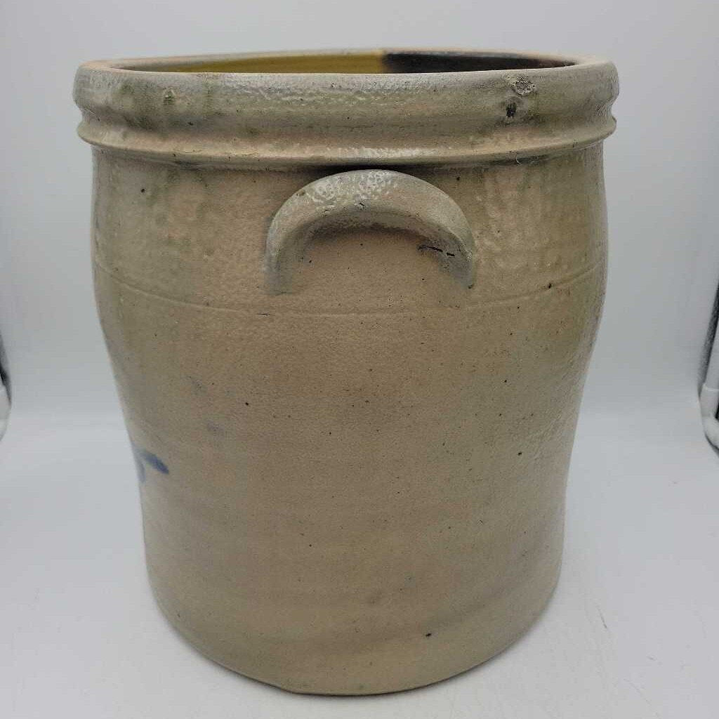 W E Welding Brantford On. 4 Gallon Crock as found (JAS)