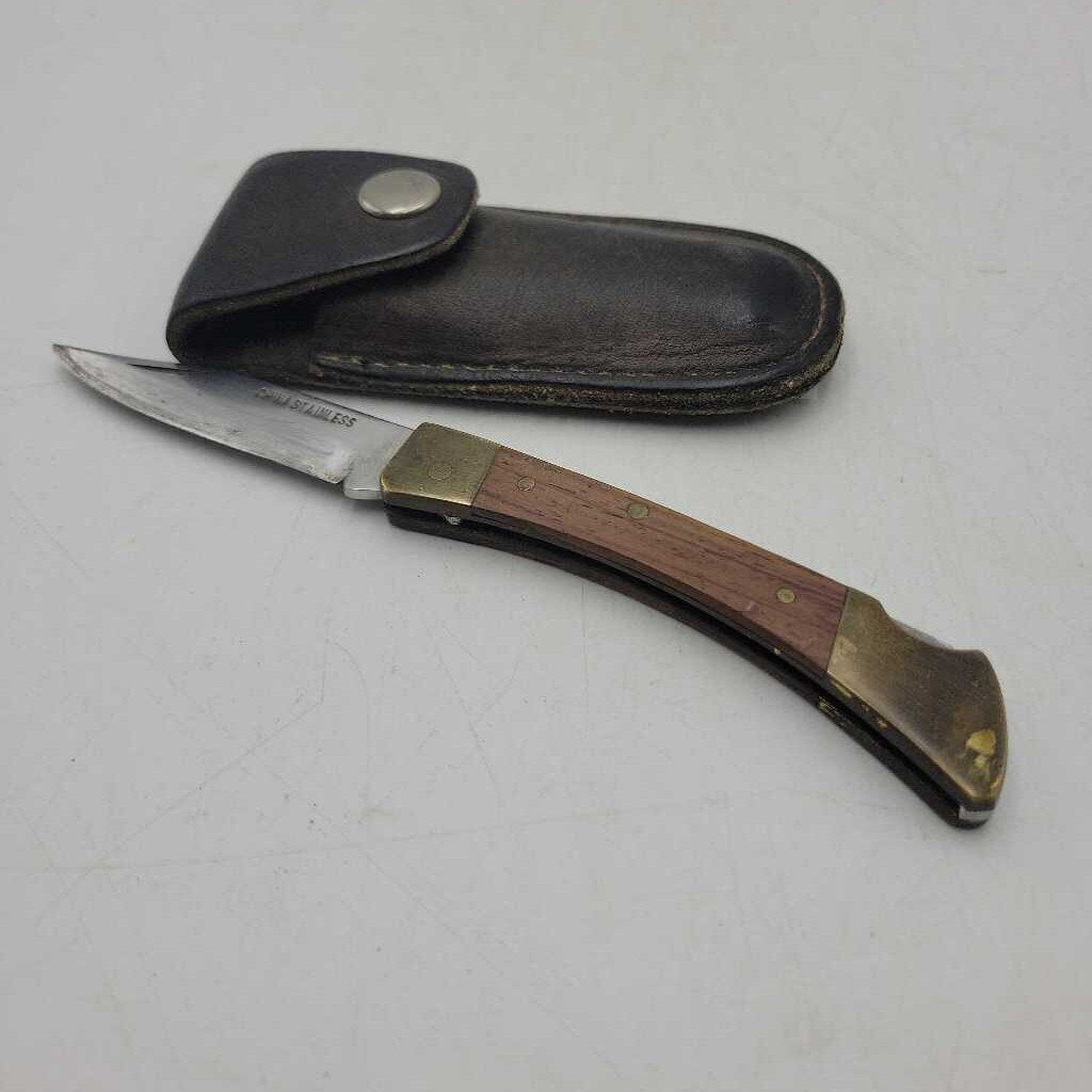Pocket Knife with pouch (JAS)