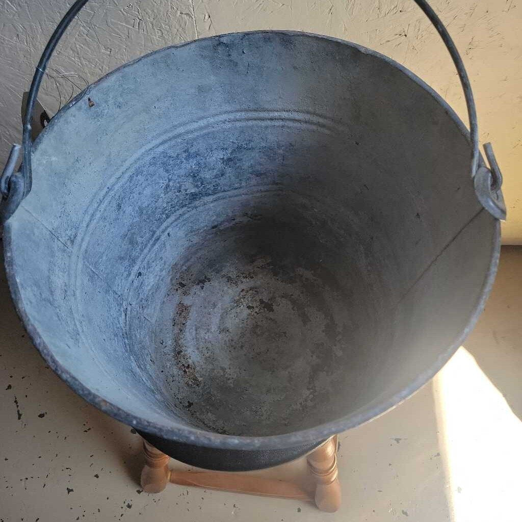 Galvanized Pail (JAS)