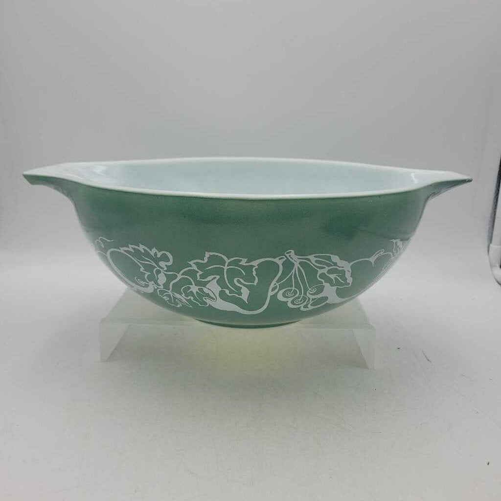 Pyrex Bowl 444 (DEB)
