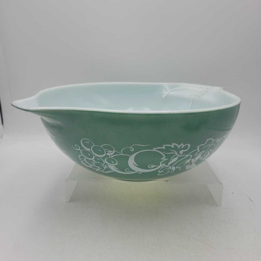 Pyrex Bowl 444 (DEB)