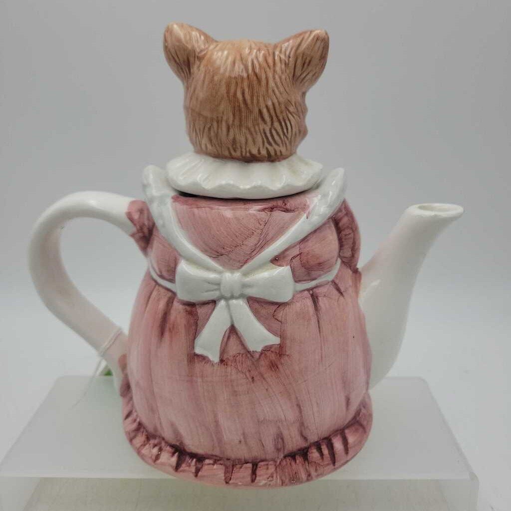 Mama Cat Tea Pot (DMG) 0584