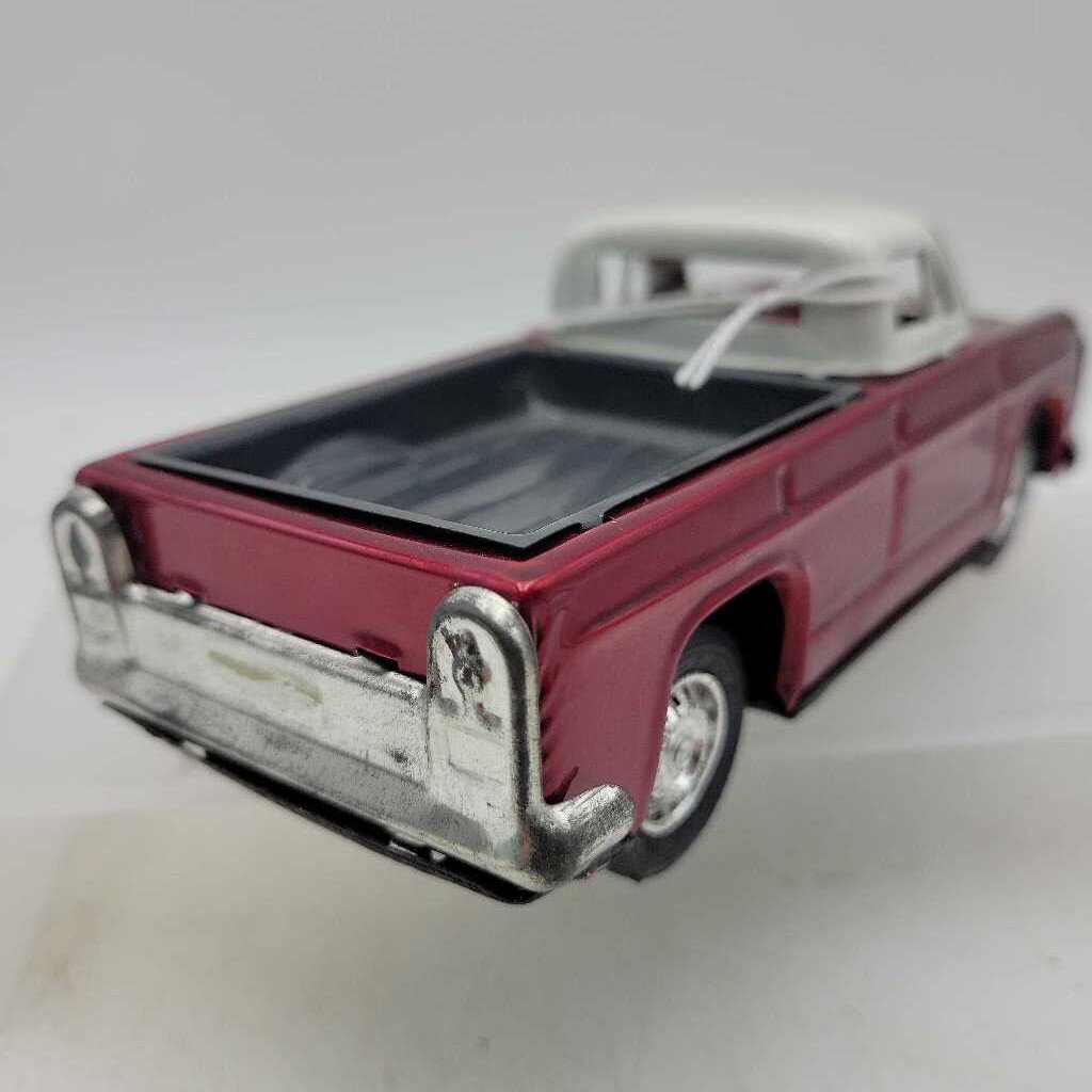 Tin Truck (GEC)