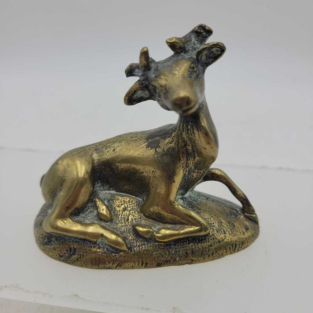Old solid Brass deer (US2)