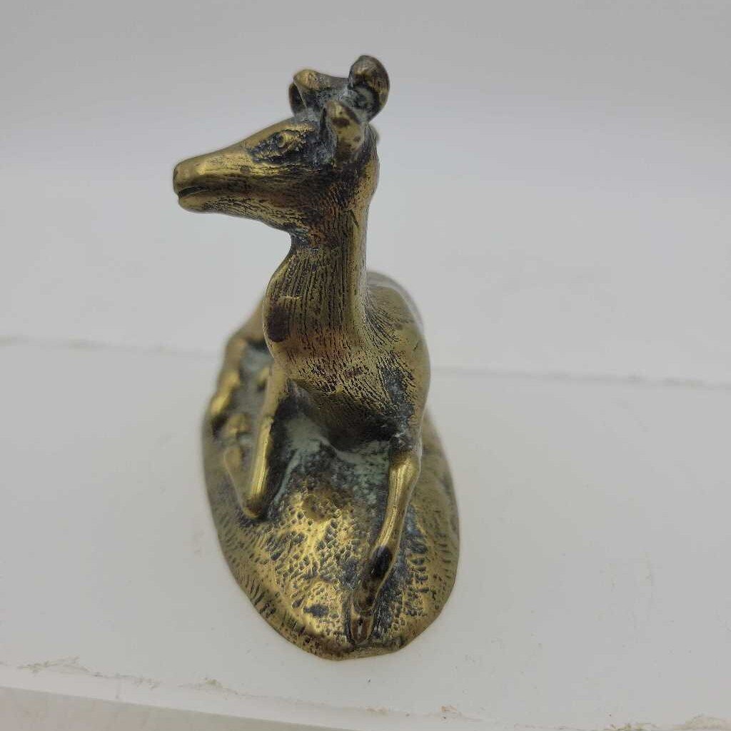 Old solid Brass deer (US2)