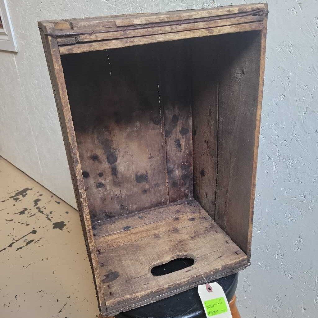 Wishing Well Soda Pop Crate (JAS)
