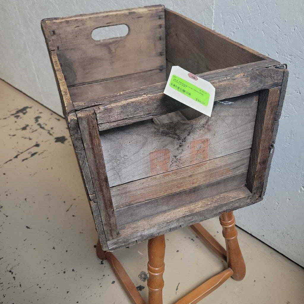 Wishing Well Soda Pop Crate (JAS)