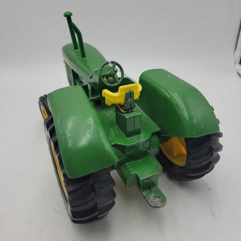 John Deere Tractor Model 5020 Diesel Ertl (RAE)