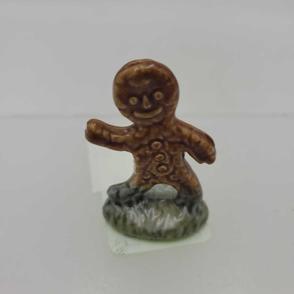 Wade Red Rose Tea Gingerbread Man Figure (YVO)