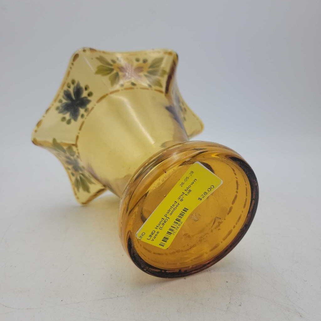 Hand painted and blown vase (LIND)