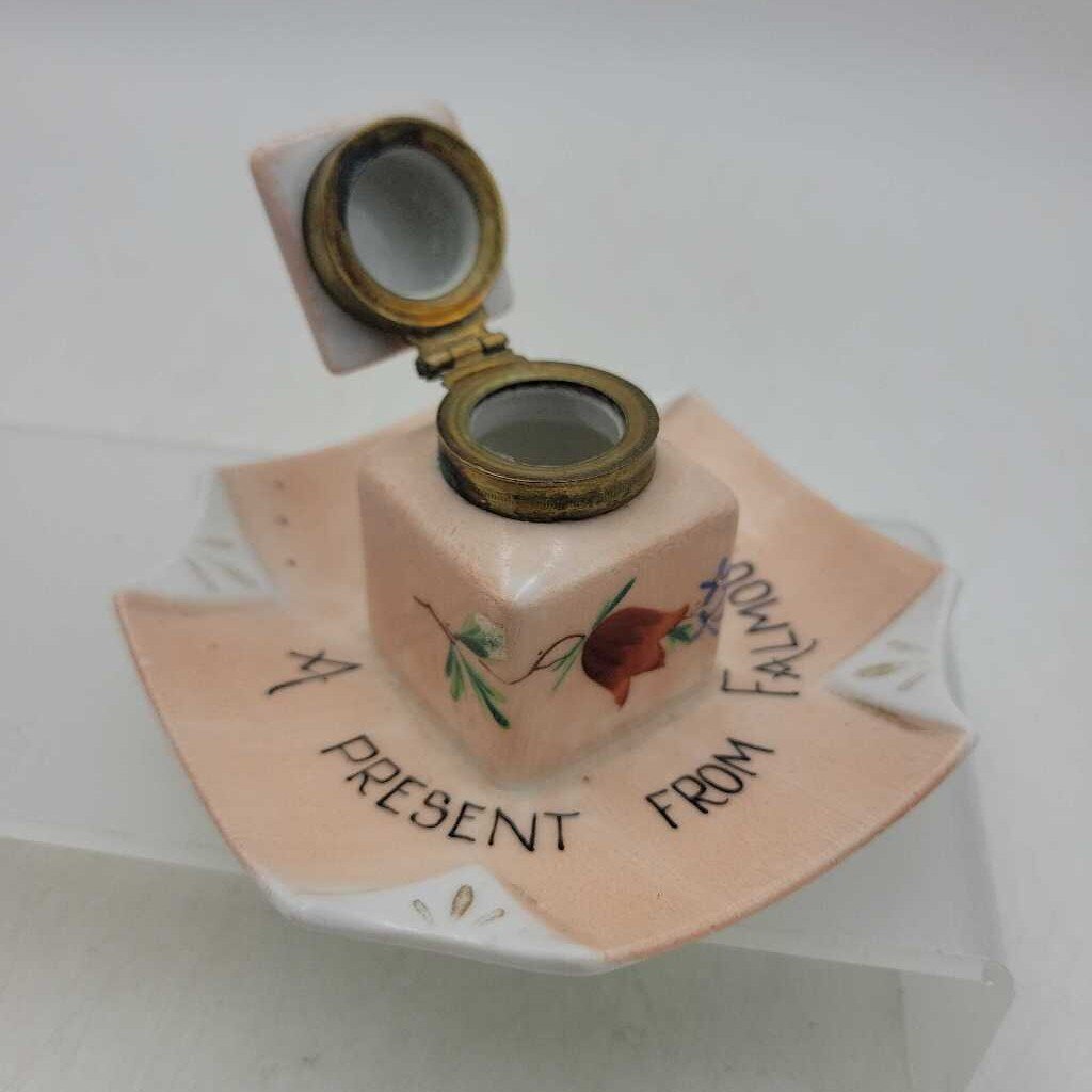 A Present from Falmouth Inkwell (LIND)