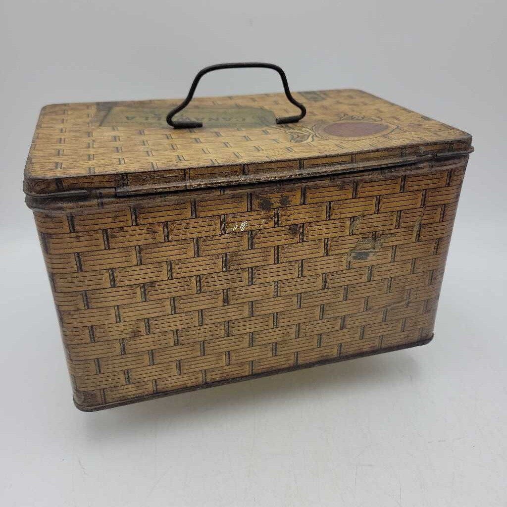 Canawella antique Tea Tin Crock and Brown Winnipeg Man. (DR)