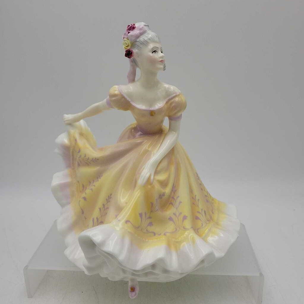 Royal Doulton "Ninette" (JAS) HN2379