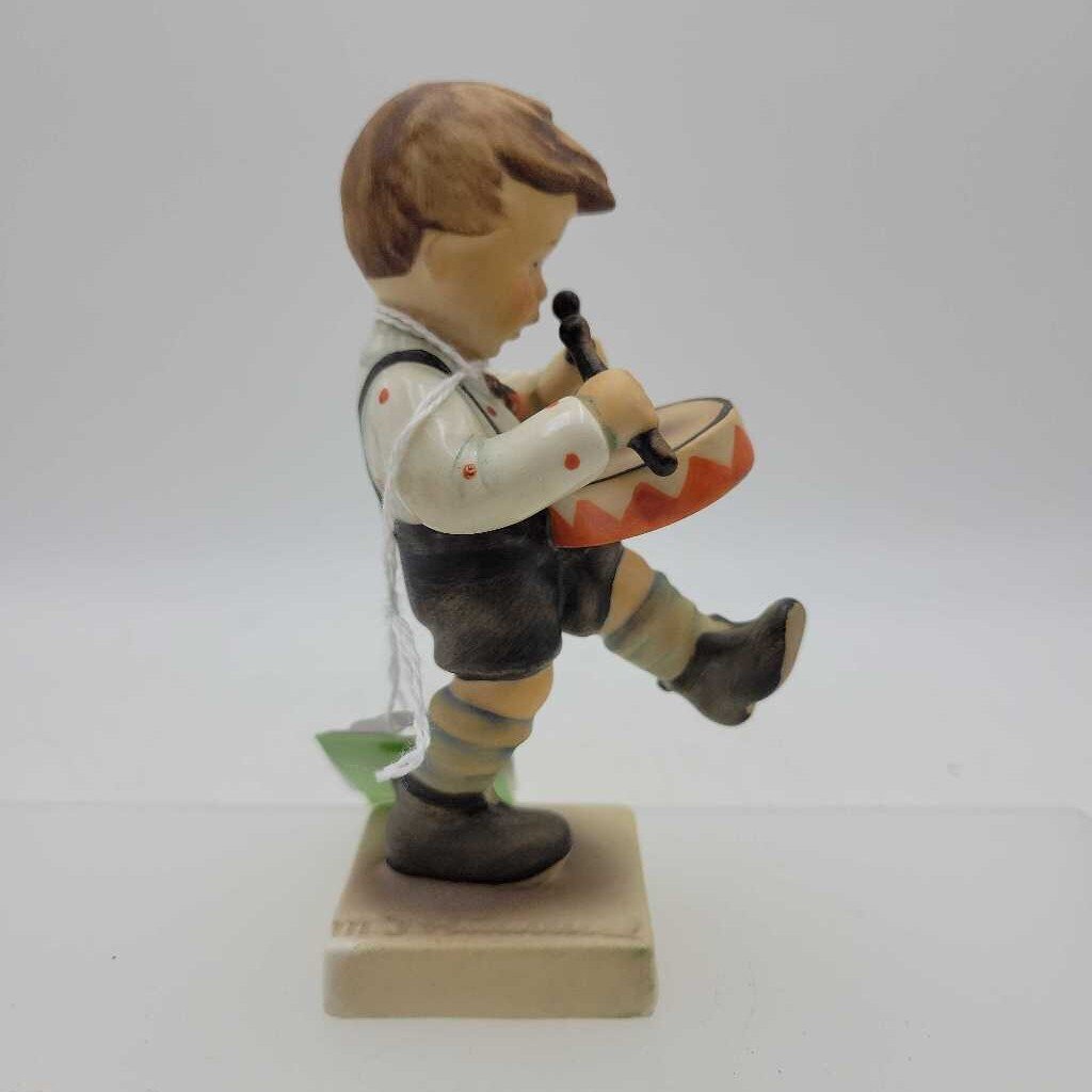 Hummel "little Drummer Boy" #240 (DEB)