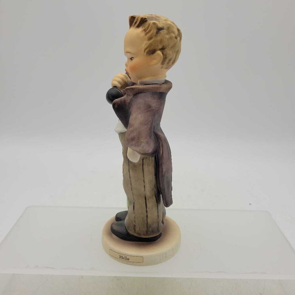 Hummel Figure "Hello" # 124 (DEB)