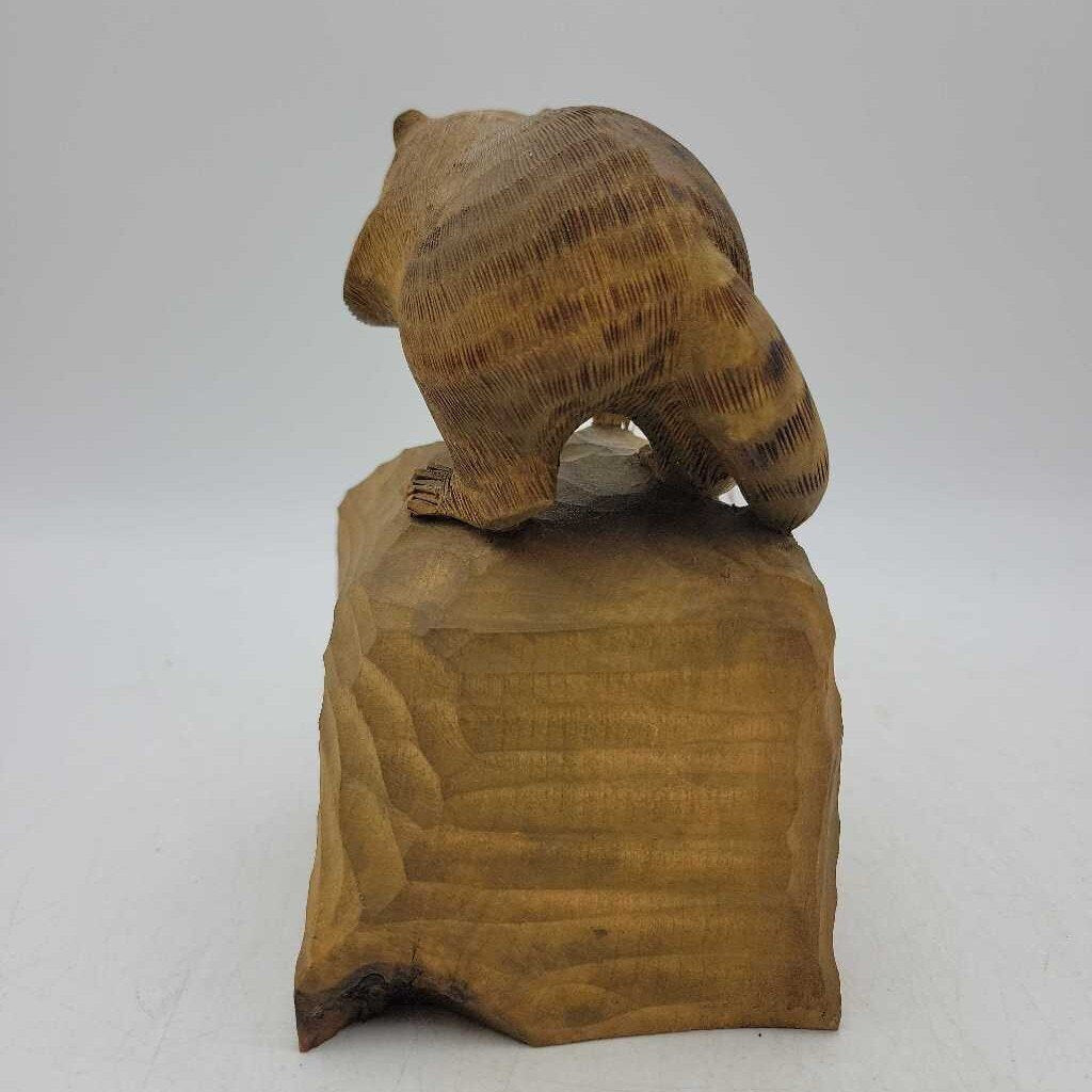 Handmade Wooden Carving Racoon Signed(DMG) 1190