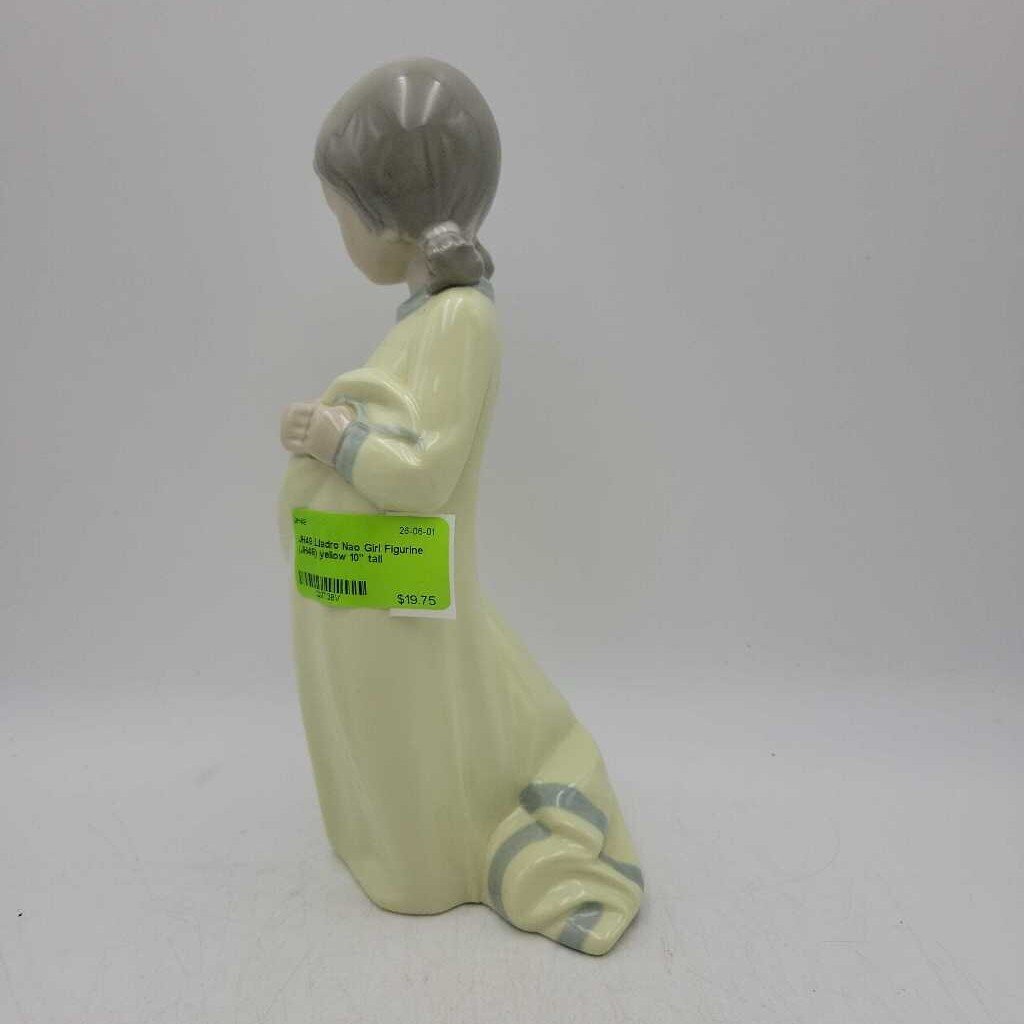 Lladro Nao Girl Figurine (JH49)