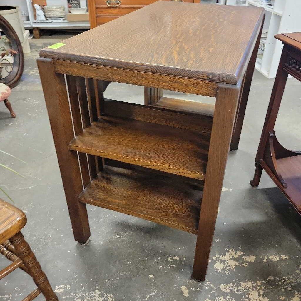 Mission Style Desk (YVO) (606)