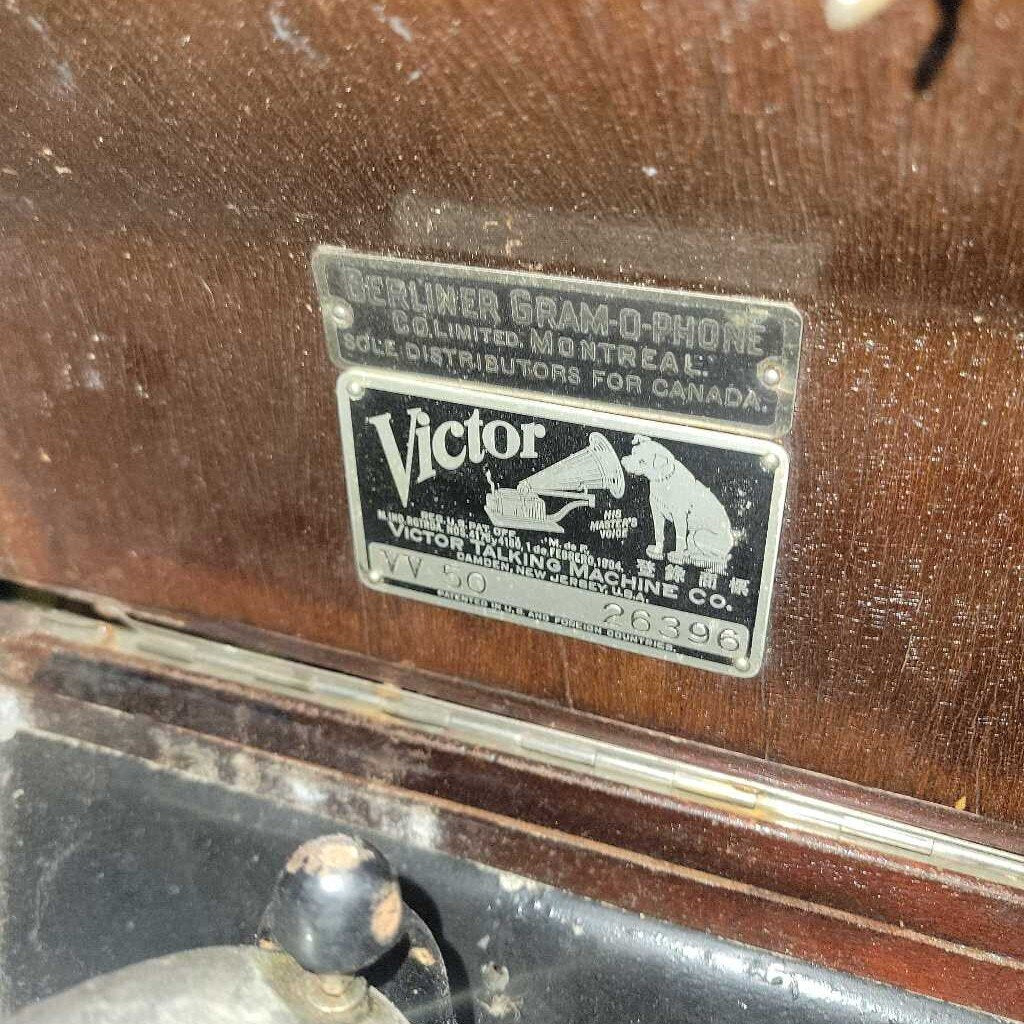 1920 Victor VV 50 gramophone, as is (GBZ)