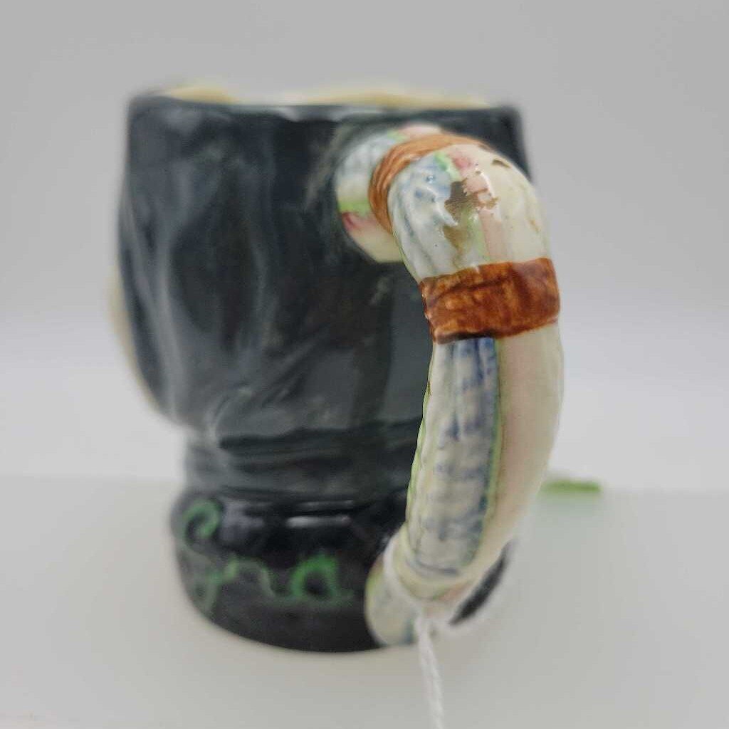 Royal Doulton "Granny" Toby mug D6384 (BS)