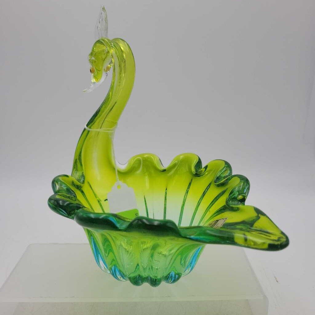 Italian Art Glass Swan #310