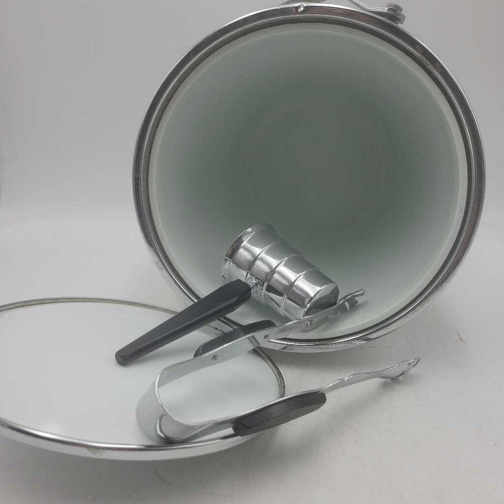 MCM Ice Bucket and 2 accessories (JAS)