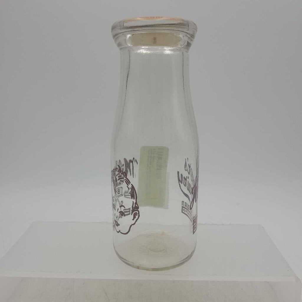 Hoover's Dairy Half Pint Milk Bottle Port Rowan (JFH)