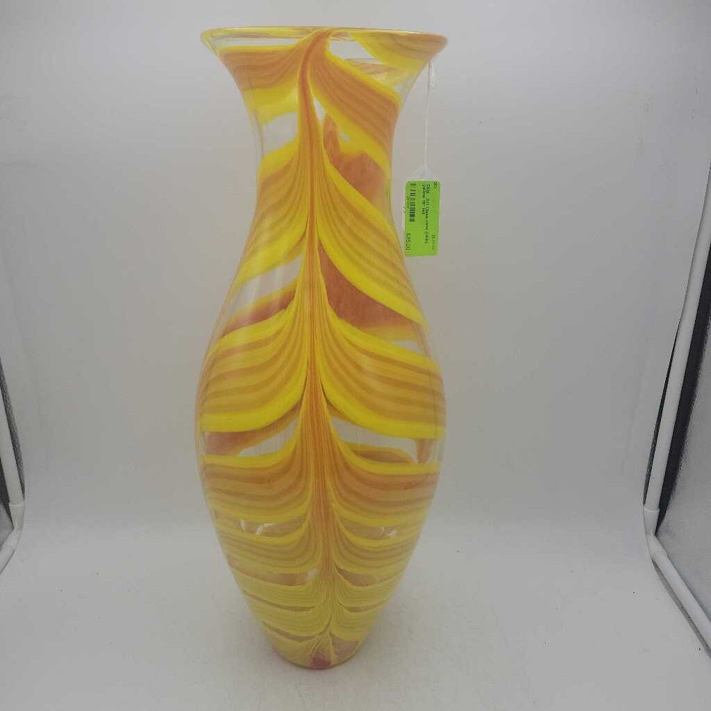 Art Glass vase (DEB)