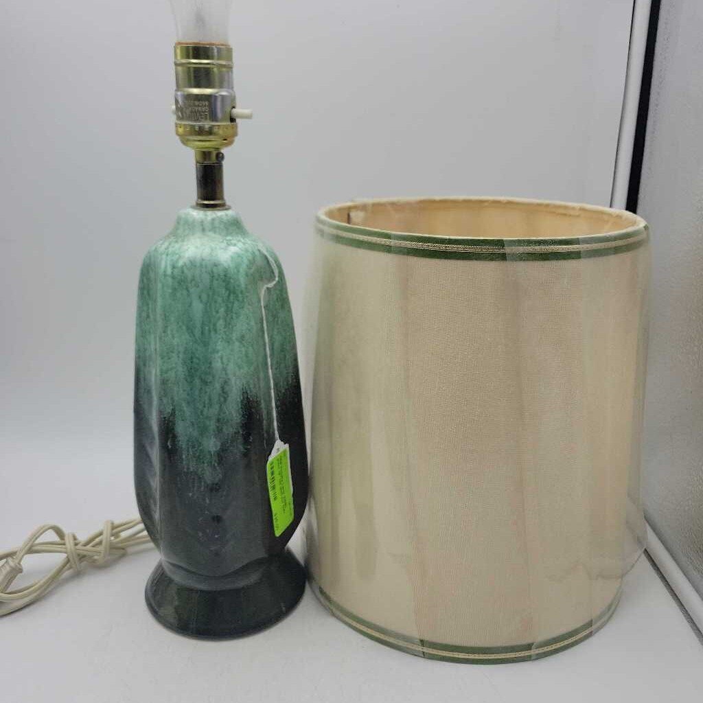 Pottery Lamp (DEB)