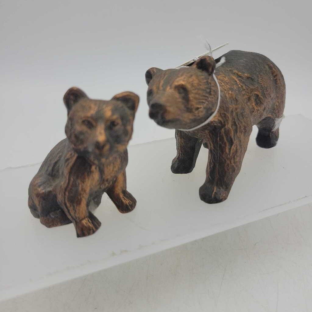 Pair of metal Bears (JL)