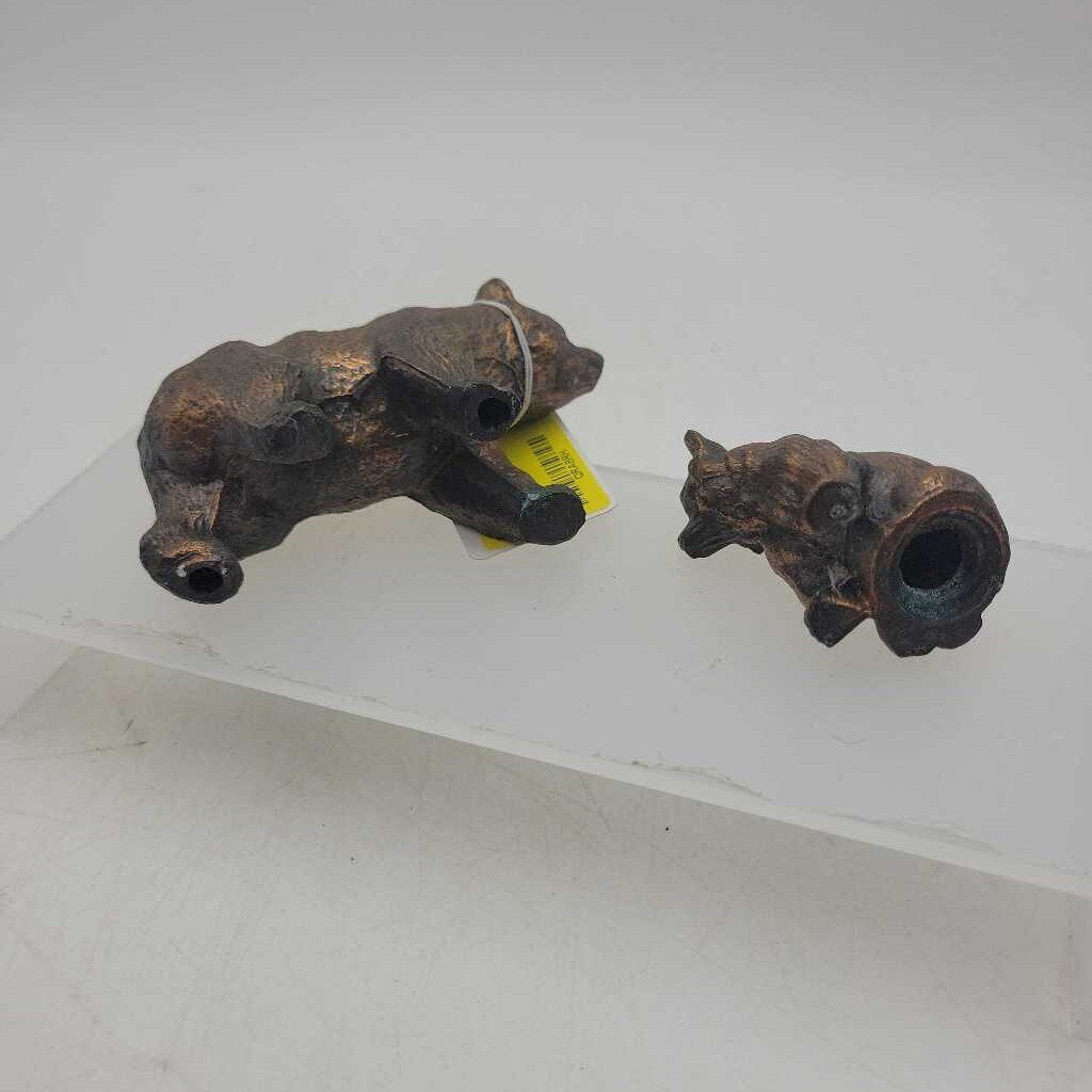 Pair of metal Bears (JL)