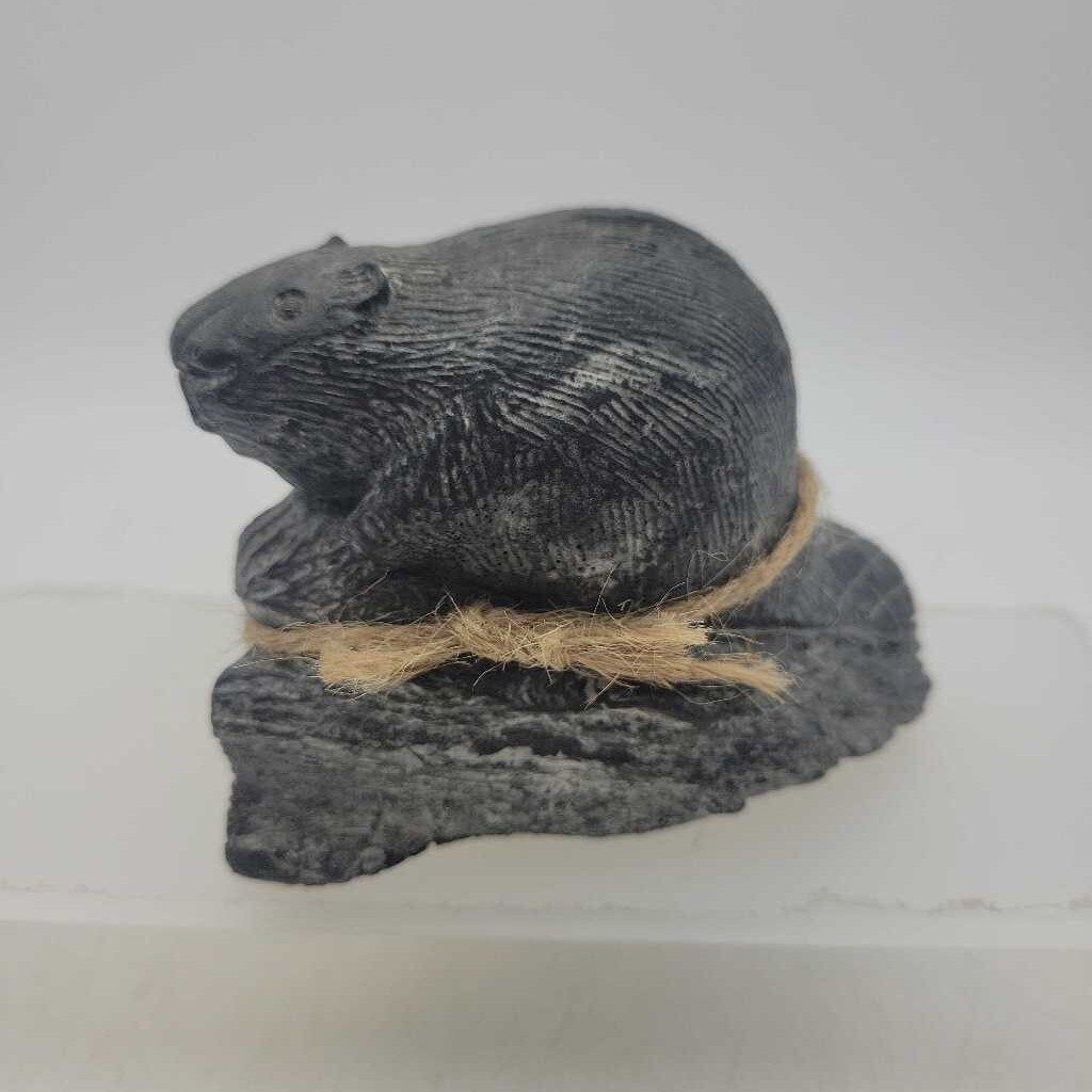 Beaver on Rock, Composite Figure #2844 (MCC)