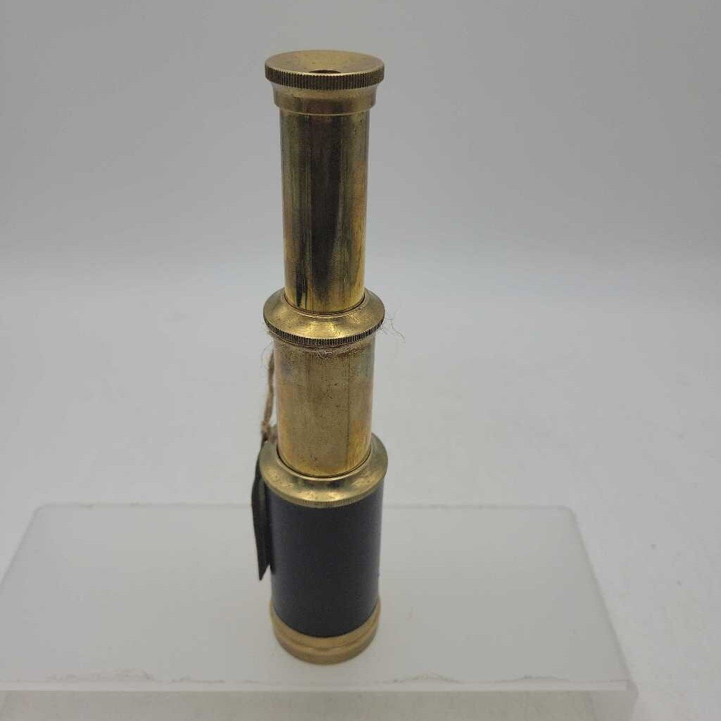 Working Vintage Leather-Wrapped Brass Nautical Spyglass Telescope w/ Brass Cap (Max 6.75"L/ Min 3.5"L)