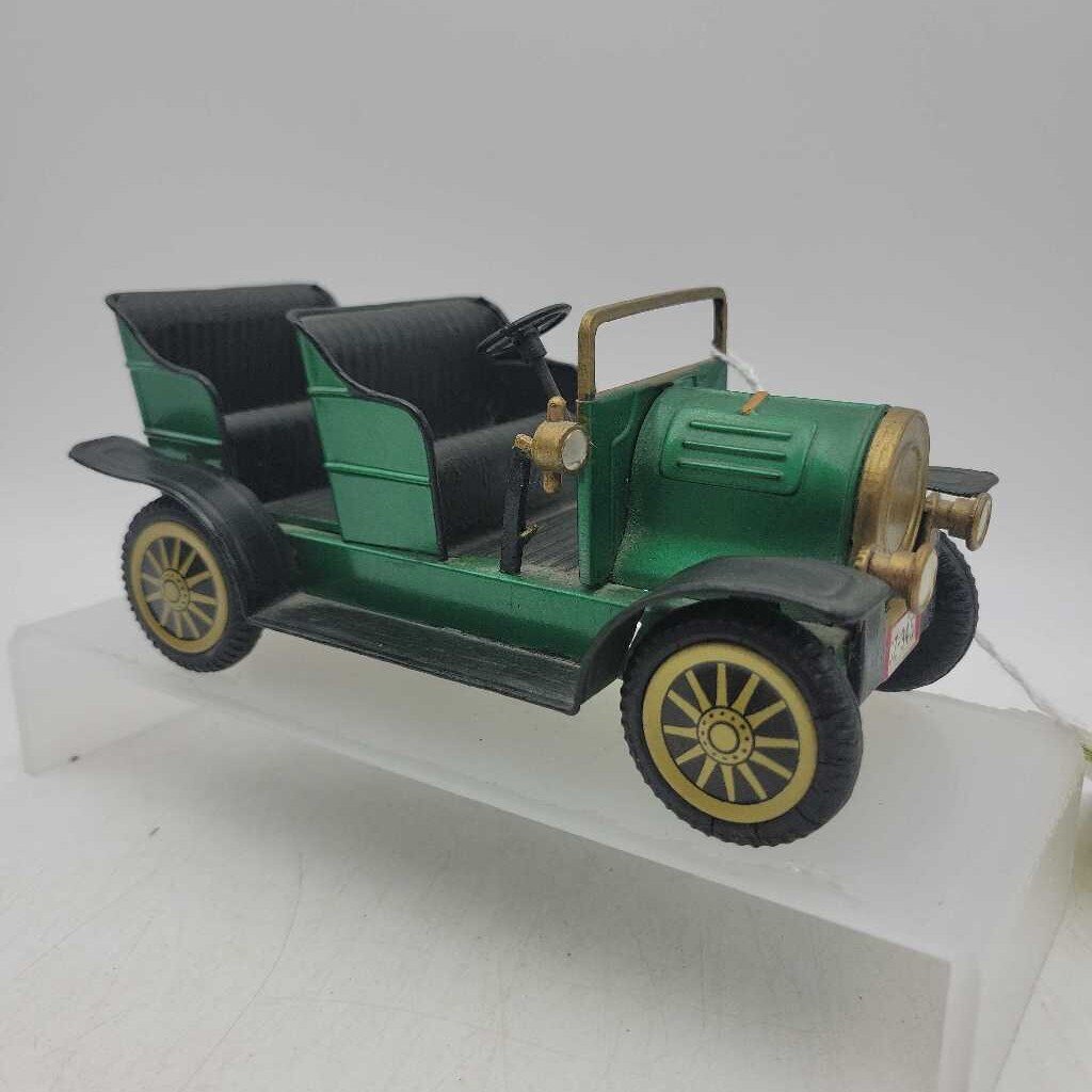 Vintage 1950's / 60's Tin Car Bandia Japan fiction (JAS)