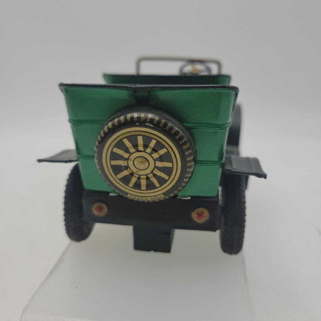 Vintage 1950's / 60's Tin Car Bandia Japan fiction (JAS)