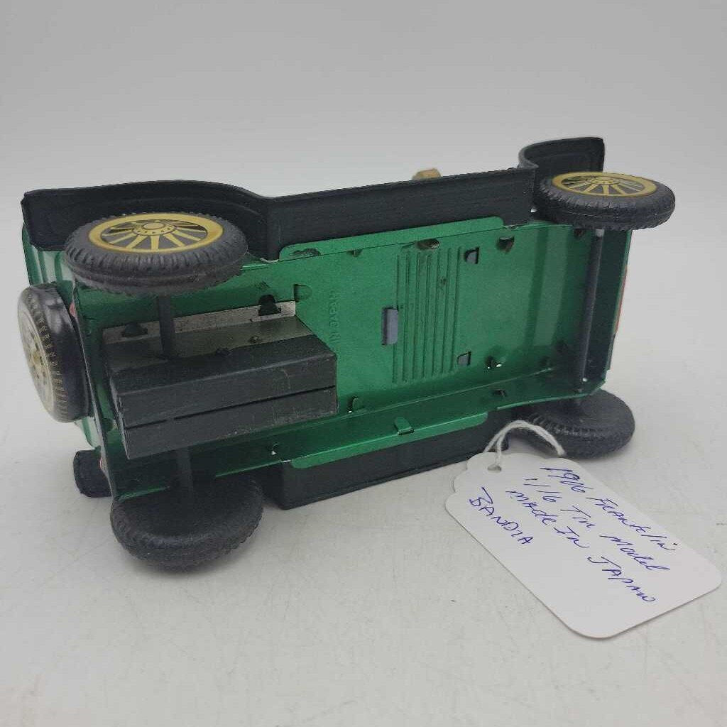 Vintage 1950's / 60's Tin Car Bandia Japan fiction (JAS)