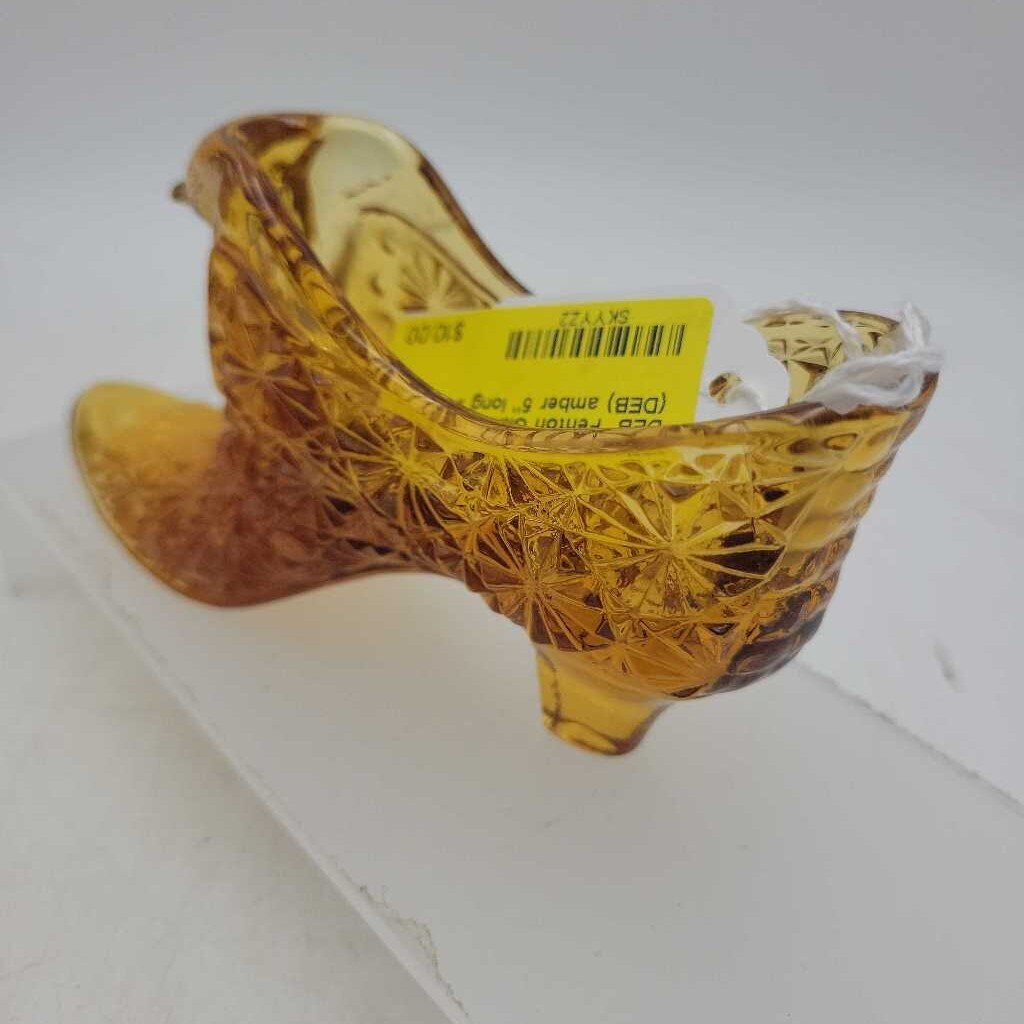 Fenton Glass Shoe (DEB)