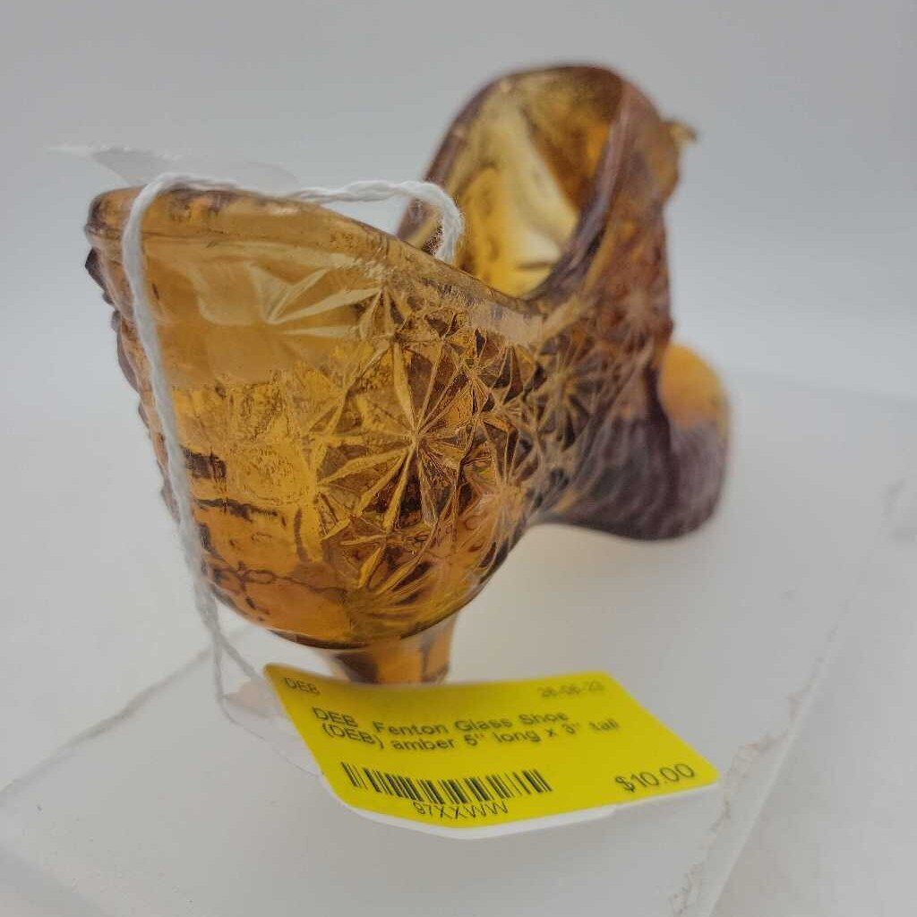 Fenton Glass Shoe (DEB)