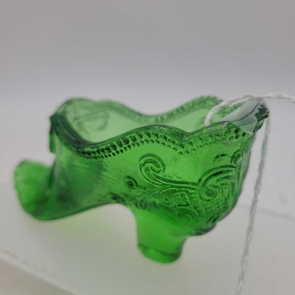 Fenton Glass Shoe (DEB)